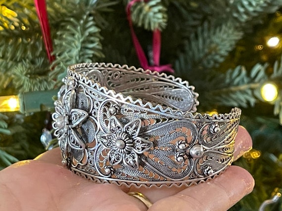 Beautiful DGS Turkey Filigree Flower Cuff Bracelet Sterling Silver 925 Very Detailed Etsy Canada