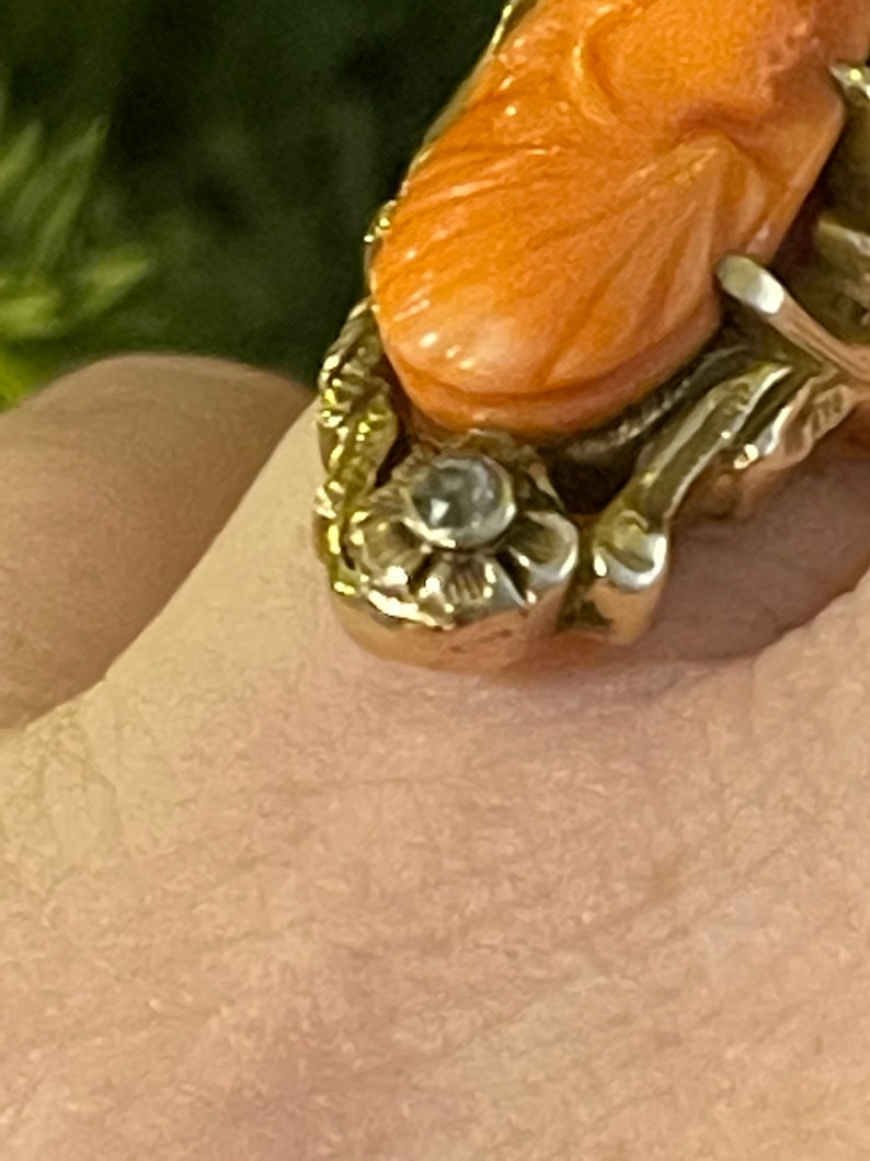 Anillo antiguo victoriano con camafeo de coral tallado - Diamantes auténticos talla rosa - Oro amarillo macizo de 10 quilates, talla 5 imagen 6