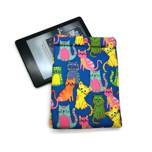Kindle Paperwhite Sleeve, Kindle Case, kindle Pouch, Kindle Protector, Ereader Sleeve, Mass Market Book, Bookish -Neon Cats-