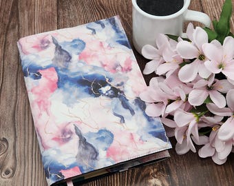 Operitacx Buchhülle Mit Floralem Stickdesign – Waschbar, Blau, 21,5 X 16,3 Cm, Für Hardcover & Taschenbücher