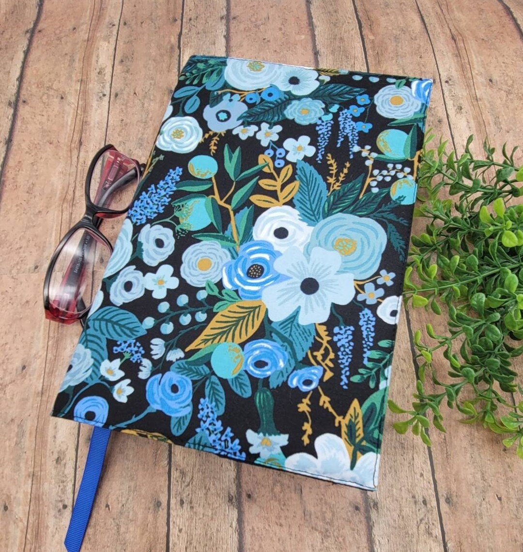 Adjustable Book Cover, Book Sleeve, Padded Book Cover, Fabric Book