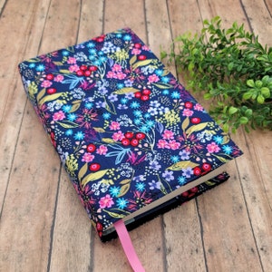Adjustable Book Cover, Book Sleeve, Book Protector, Padded Book Cover, Book Lover, Fabric Book Cover, Bookworm -Navy & Floral-