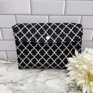 Book Pouch, Book Sleeve, Book Cover, Bible Sleeve, Padded Book Sleeve, Book Lover, Bookish, Tablet Sleeve -Black Lattice-