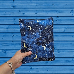 Book Sleeve, Book Cover, Book Pouch, ZipperedBookSleeve, Book Lover, Kindle Sleeve, Bookish -Moon &Shooting Stars-
