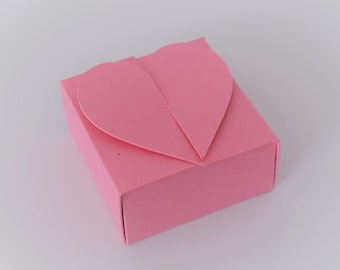 Caixa de Lembrancinha em Formato de Coração em SVG, Caixa de Doces em SVG, Modelo de Caixa de Presente em SVG, Lembrancinhas de Casamento, Lembrancinhas de Festa, Design de Caixa Recortada, Modelo de Caixa de Lembrancinha Fofa, Cricut