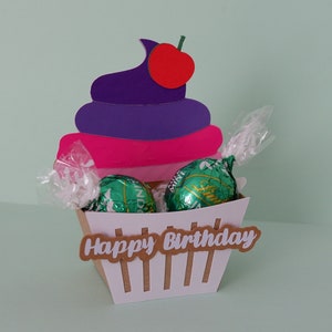 Cupcake favor box SVG, Cupcake gift box, Cupcake candy box, Cupcake shaped box, Birthday Favor Box, Gift Box, Favor Box Template, cut file