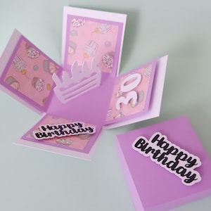 Carte d'anniversaire personnalisée avec boîte qui explose, carte d'anniversaire contextuelle, fichier SVG d'anniversaire, carte d'anniversaire bricolage, joyeux anniversaire, découpe de papier