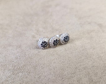 Orecchini A Perno Rotondi In Zirconia Cubica Micro Pave In Argento
