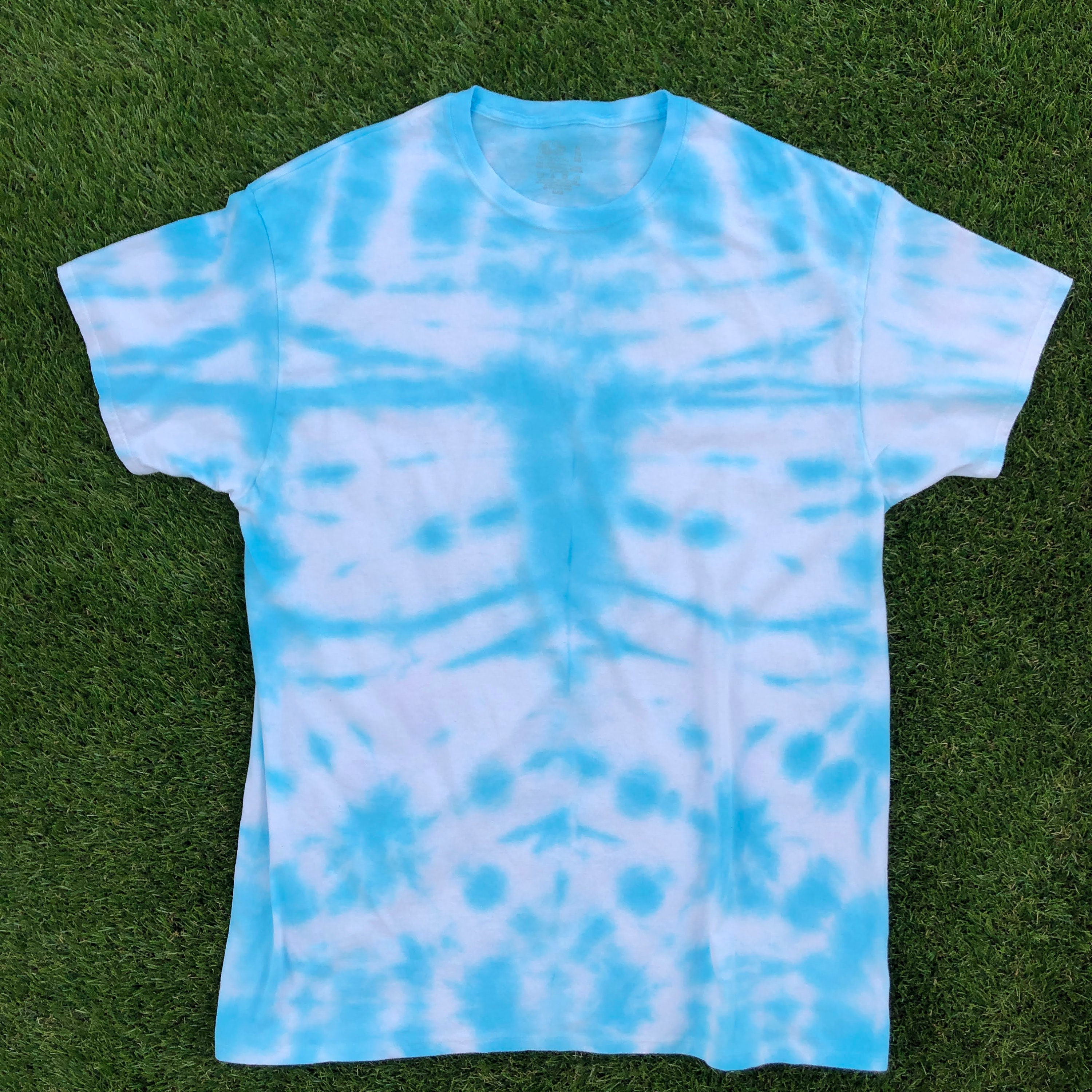 Hand Dyed T-Shirt Tie Dye Pastel Light Color Teal Light | Etsy
