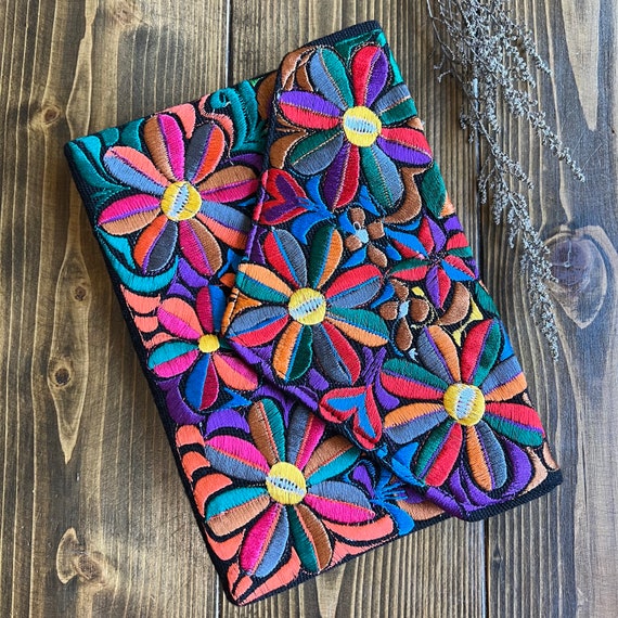 ハンドメイド刺繍花柄クラッチ、クロスボディバッグ - Etsy 日本