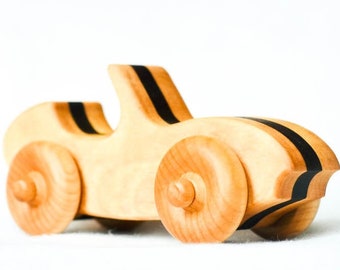 Roadster, wooden toy car, toddler toy, natural toy