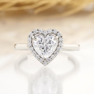 Heart shape Moissanite Ring Heart Cut Halo Engagement Ring 14K Solid gold rings Halo Wedding Anniversary Ring for Women&#39;s Gifts For Her Self