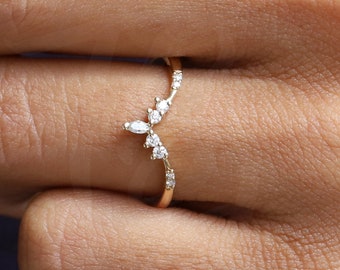 Art Deco gebogen trouwring massief 10K/14K geelgoud gebogen ring voor vrouwen Chevron stapelband voor haar gebogen bijpassende band minimaal cadeau