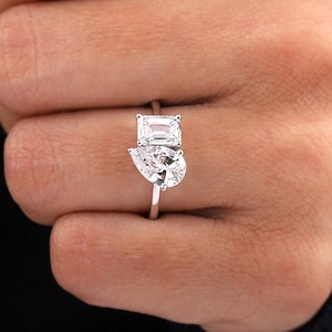 14k Solid Gold Toi Et Moi Engagement Ring, Pear and Oval Cut Moissanite Two Stone Wedding Ring, Double Stone Ring, Anniversary Ring For Wife