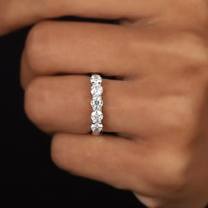 5 Stone Wedding Band Shared Prong Round Cut Moissanite Wedding Band, 14k Solid White Gold Band Bridal Matching Band 3.5mm Round Cut 5 Stone