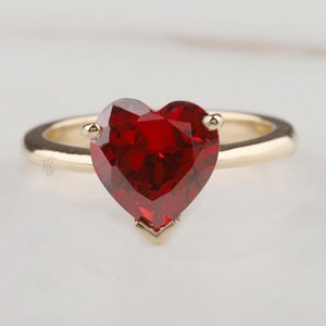 Red Garnet Engagement Ring January Birthstone Solitaire Gemstone Ring 14K Solid Gold Heart Shape ClassicRing Garnet Gold ring Solitaire Ring