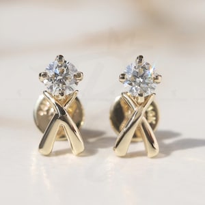 14K Solid Gold Stud Earring, Studs, Moissanite Stud Earrings, Minimalist Dainty Earrings, Stud Earrings, Screw Flat Back Earring, Tiny Round