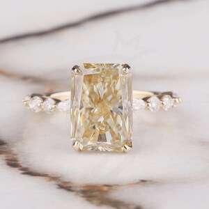 Yellow Moissanite Engagement Ring Canary Moissanite Customized Jewelry Radiant Cut Natural Yellow Moissanite Ring Anniversary Gifts for Her