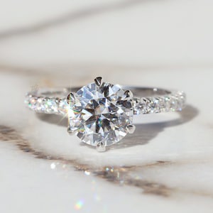 Six prong solitaire engagement ring 2CT Round Cut Colorless Moissanite Ring 10K/14K White Rose Gold Wedding Anniversary Gift Ring For Women