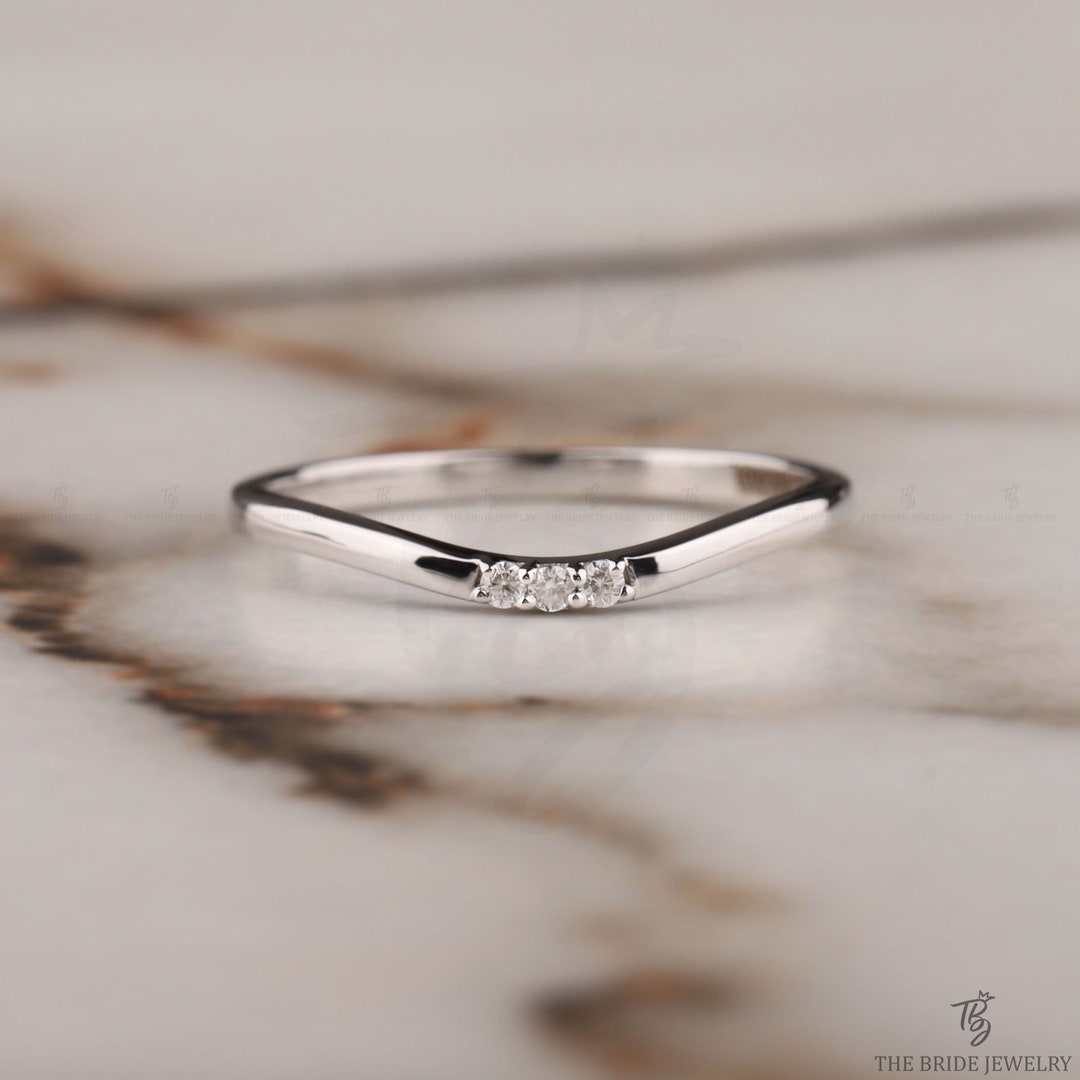 Moissanite Curved Wedding Band 14k Gold Minimalist Womens Dainty ...