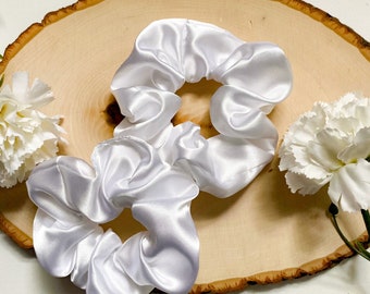 Download White Scrunchie Etsy