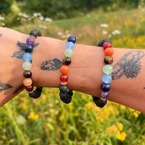 7 chakras crystal bracelet, lava stone diffuser and gemstone beaded for man or woman, healing balancing stretch bracelet
