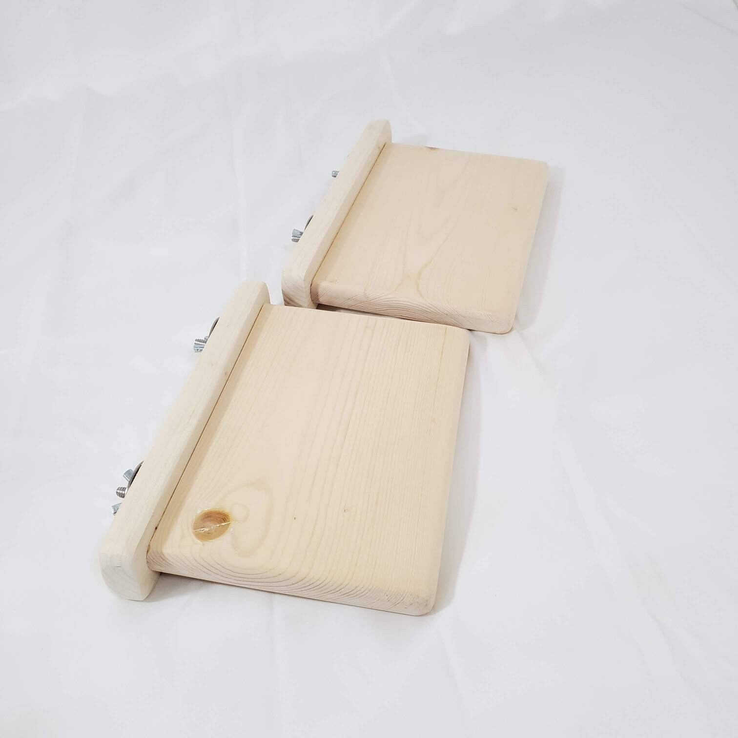 Chinchilla 8-inch Ledge Shelf With Poop Guard Kiln-dried Pine (2-pack
