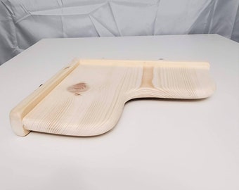 Chinchilla S-corner ledge shelf 11-inch with poop guards kiln-dried pine
