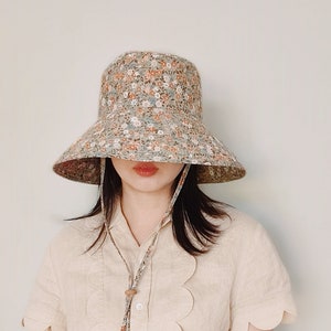 Woman Hat for Summer Vacation Outfit Mum Gift Beach Hat for Gardening Cotton Floral Wide Brim Sun Hat Holiday Sun Hat for Adult Bucket Hat