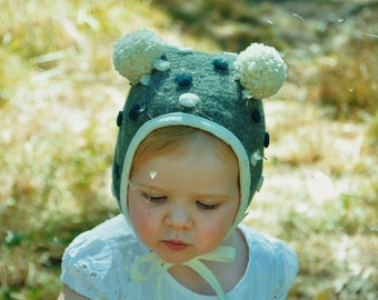 Winter Wool Pom Pom Bonnet, Pom Pom Bonnets, Winter Baby Bonnet, Wool Bonnets, Unisex Baby Bonnets