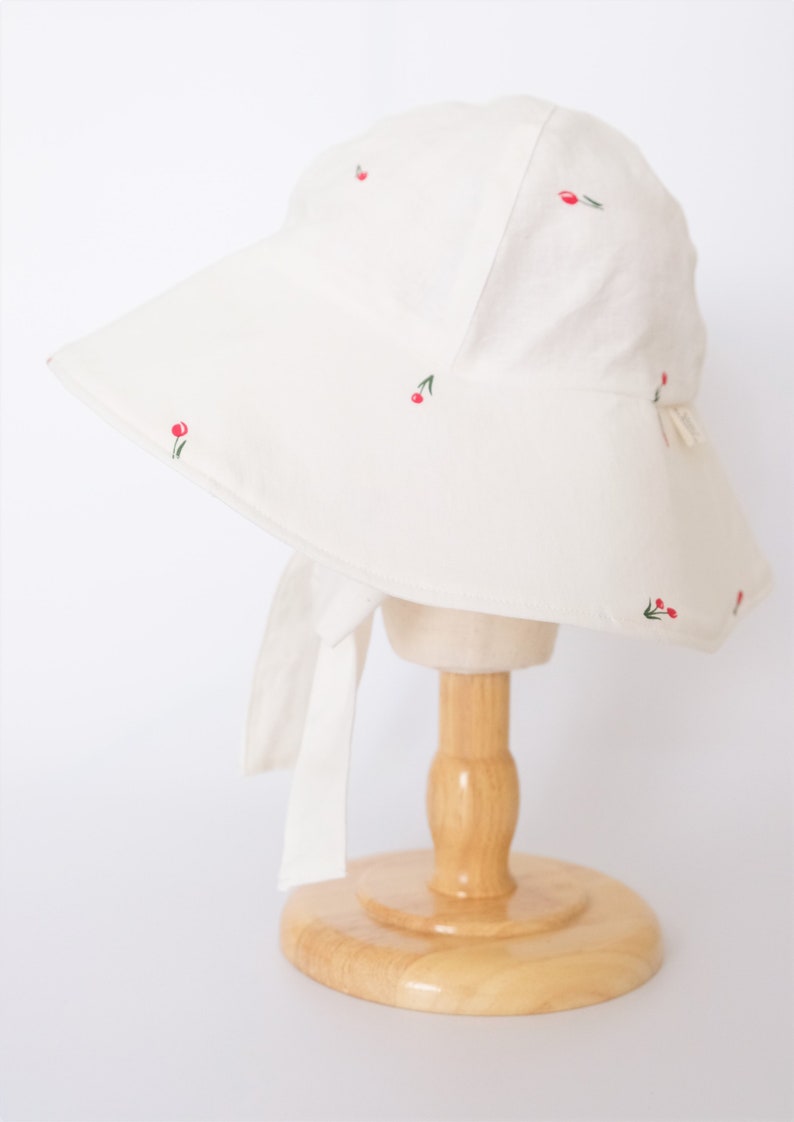 White Wide Brim Sun Hat White Tulip Wide Brim Sun Hat Summer hat Holiday Hat Vintage Sun Hat Kids Sun Hat image 8