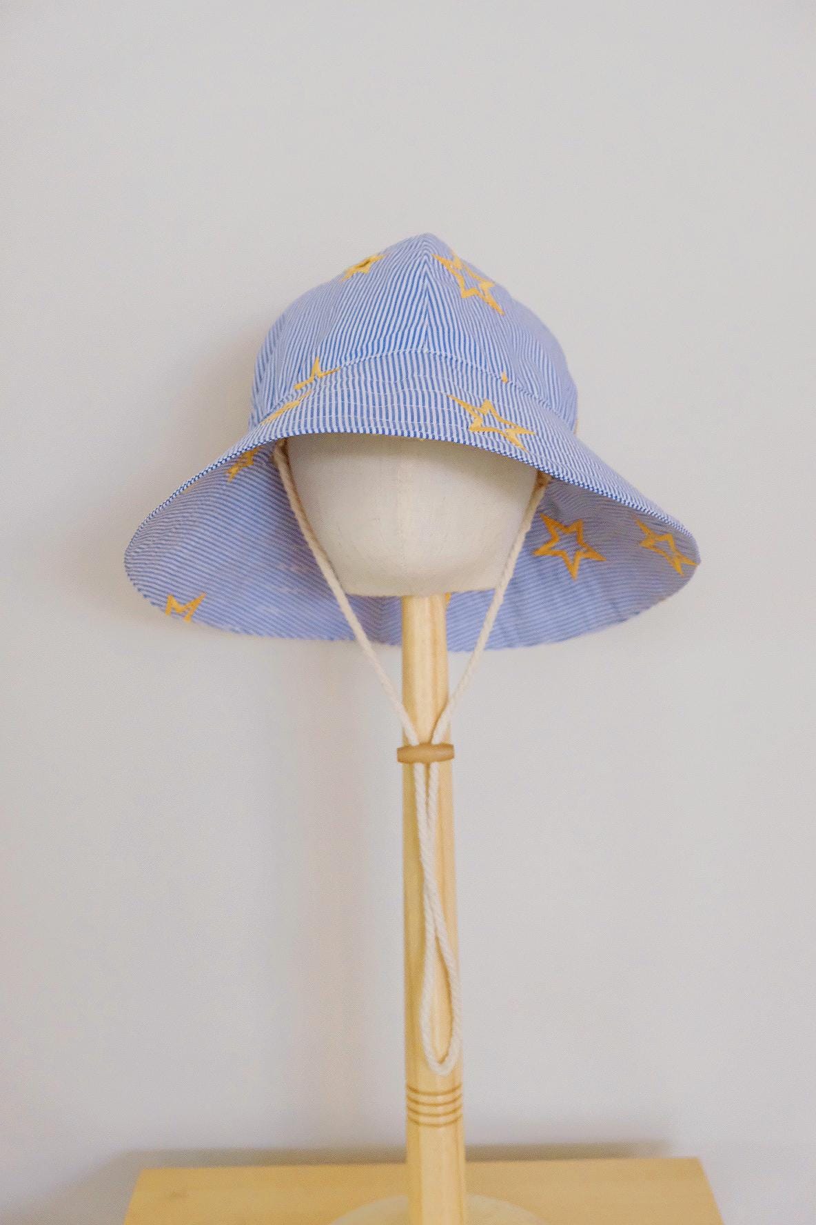 Containing Stars ⭐️ Garden Hat Out of This World Moon and Stars Beach Garden Sun Hat - Etsy main image 4