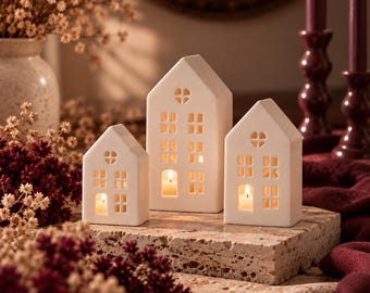 Christmas Light House - Lantern House in 3 Sizes - Christmas Decoration - Scandinavian Style - Hand-Poured Raysin - Winter Decoration - Christmas Gift Idea