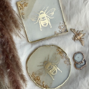 Resin gift idea coaster bee mother grandma gift interior design Mother's Day