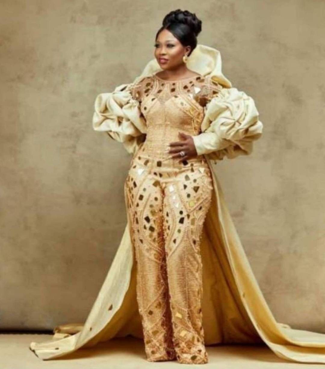 Elegant Wedding Jumpsuit with Long Sleeves and Pants Set Luxury Bridal Gown