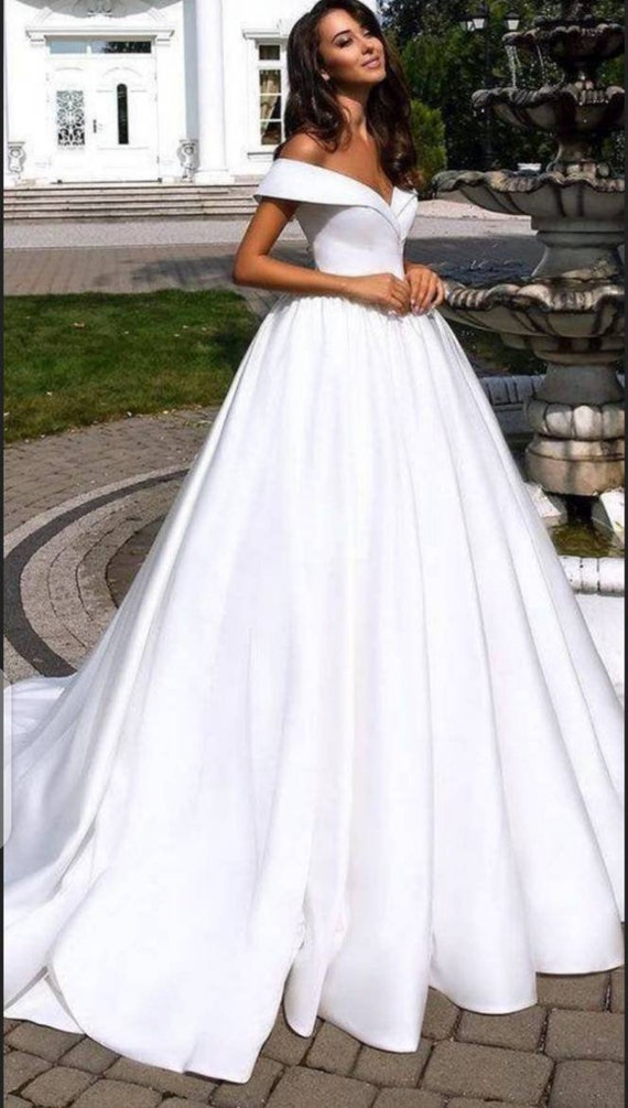White mermaid dressAfrican wedding dressAfrican clothing for | Etsy