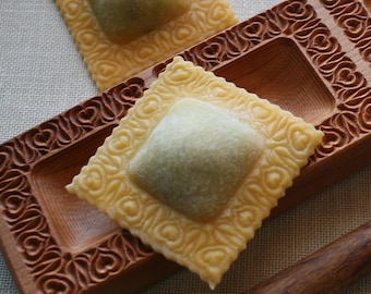 Ravioli board, Fresh Pasta board, Filled cookie wooden  Board,  tulips  pattern (bigger filling)