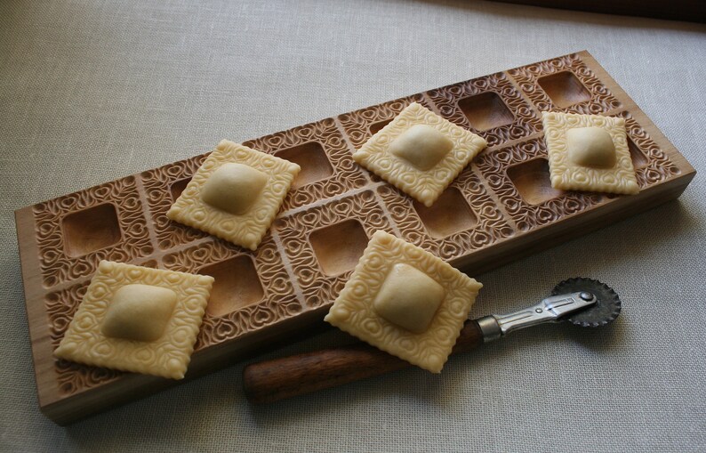 Tulip Pattern Ravioli Board, 12-holes, Cookie Mold, - Etsy