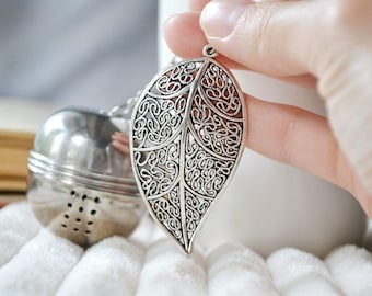 Leaf Tea Diffuser Ball for Organic Loose Leaf Tea Strainer Mesh Tea Ball Infuser Mother's day gift Christmas secret santa gifts at work