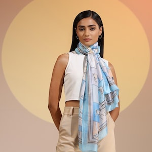 Exquisite Siani Silk Scarf - Elegant, Luxurious, and Versatile Fashion Accessory for Women and Men