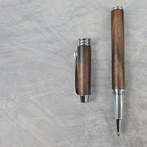 Rollerball - Unikat - handgedrechselt - aus Freijo-Holz