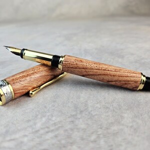 Holzfüller - handgefertigt - Namibia Rosewood - Unikat - "Gentleman jun."