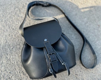 Handcrafted Leather Purse High Quality Cross Body or Single Shoulder