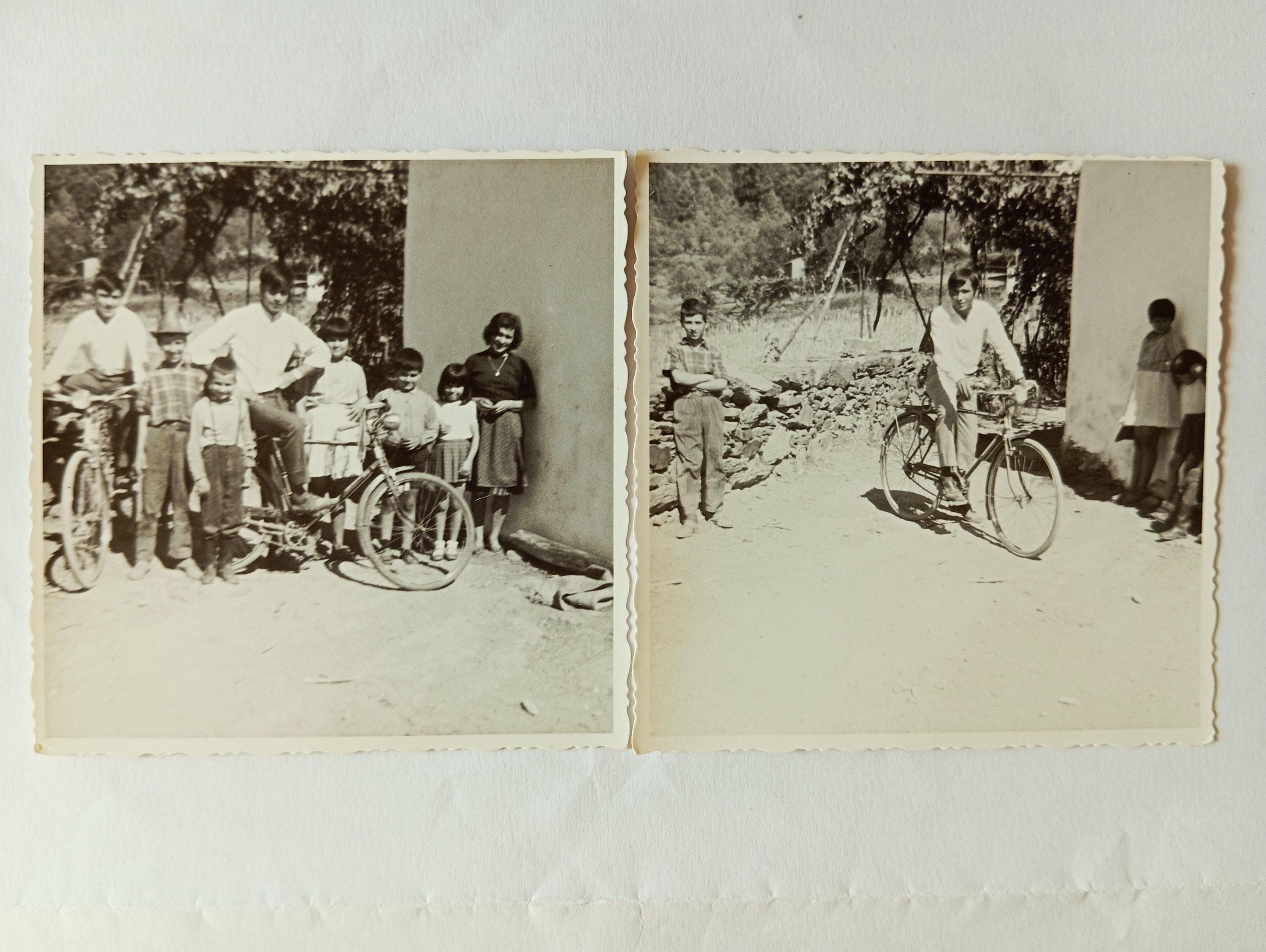 Vintage bicycle 40s Portugal - Main Image