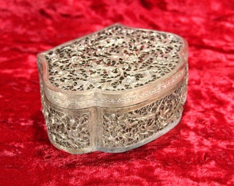Vintage Chinese Cupronickel Jewelry Box, Filigree Bird Pattern, silver plated jewelry box, Original Antique Gift, Rare Decor