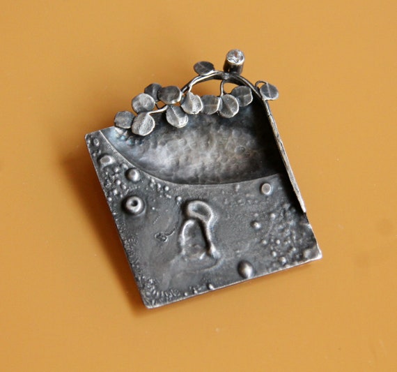 Vintage silver brooch, rare antique "Birth of a n… - image 2