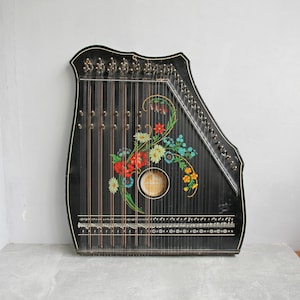 Zither vintage mandolin, GDR, rare stringed instrument ZITRA