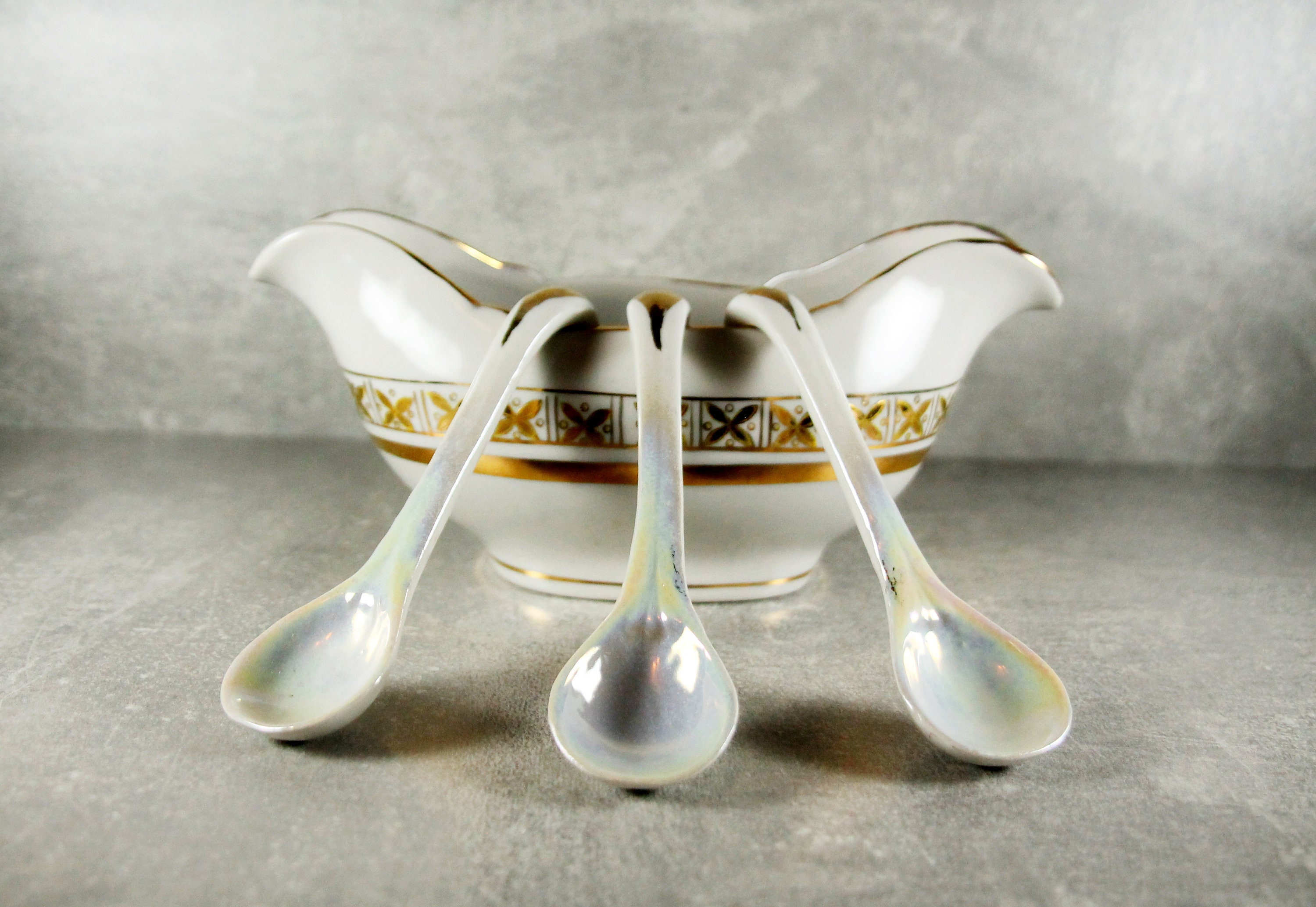 Vintage Porcelain Gravy Boat Original Gift for Mom White Etsy UK