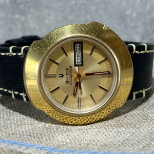 VINTAGE Swiss watch / BULOVA ACCUTRON / tuning fork men&#39;s wrist watch / gold plated