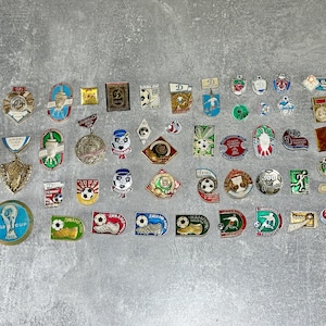 Pinbacks. Football, Sport, Dynamo Kyiv, Collectible badges, Vintage, pin badge, USSR, set of 47 pieces